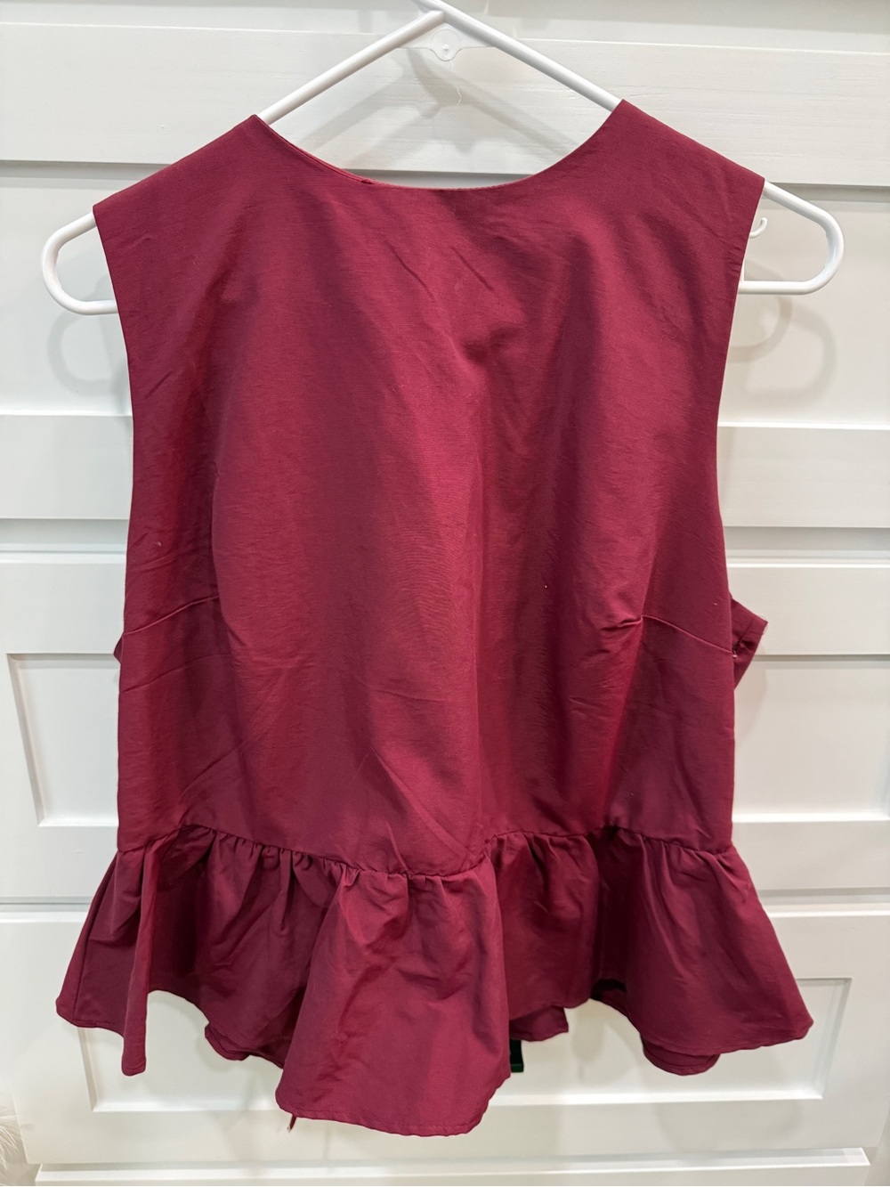 H&M Sleeveless Peplum Top in Wine